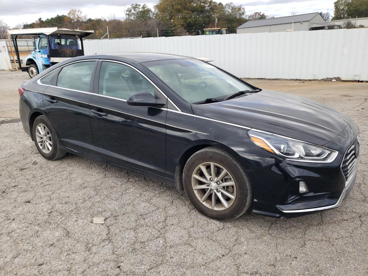 2018 Hyundai Sonata - Image 4