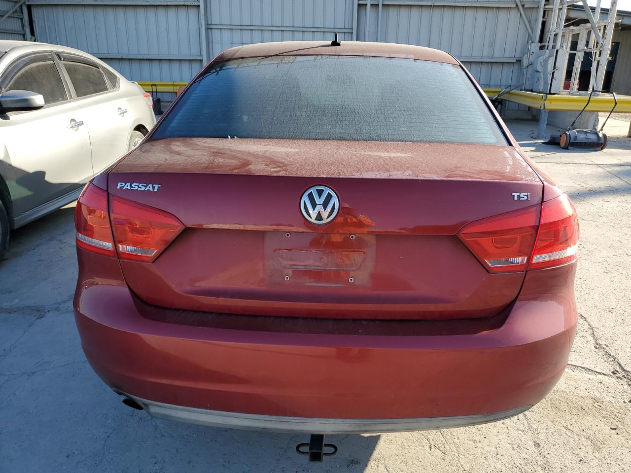 2015 Volkswagen Passat S VIN: 1VWAS7A30FC038400 Lot: 80489604