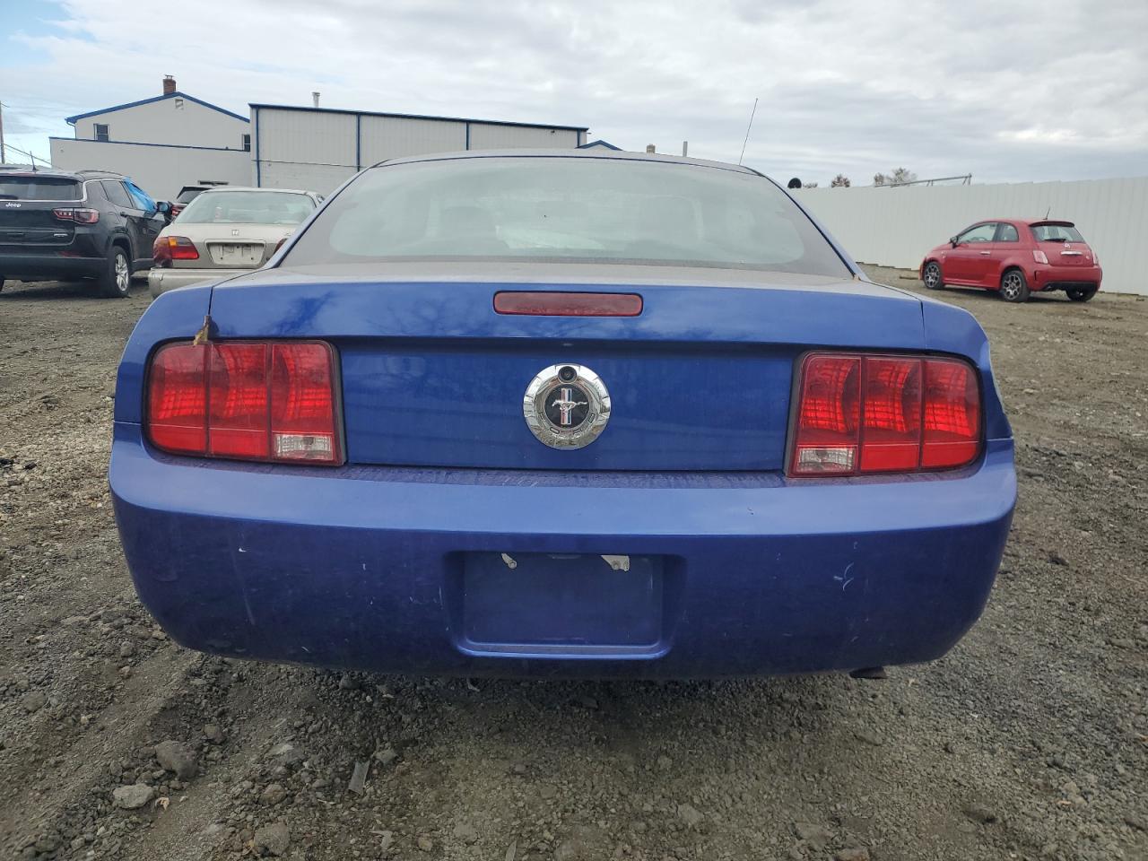 2005 Ford Mustang VIN: 1ZVFT80N055256822 Lot: 89616725