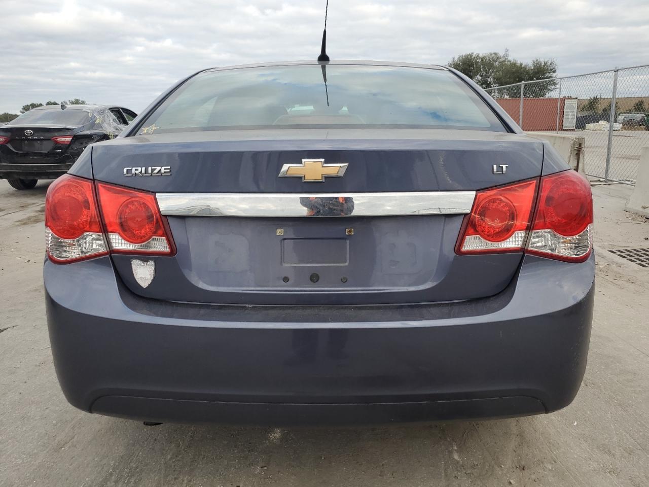 2014 Chevrolet Cruze - Image 6