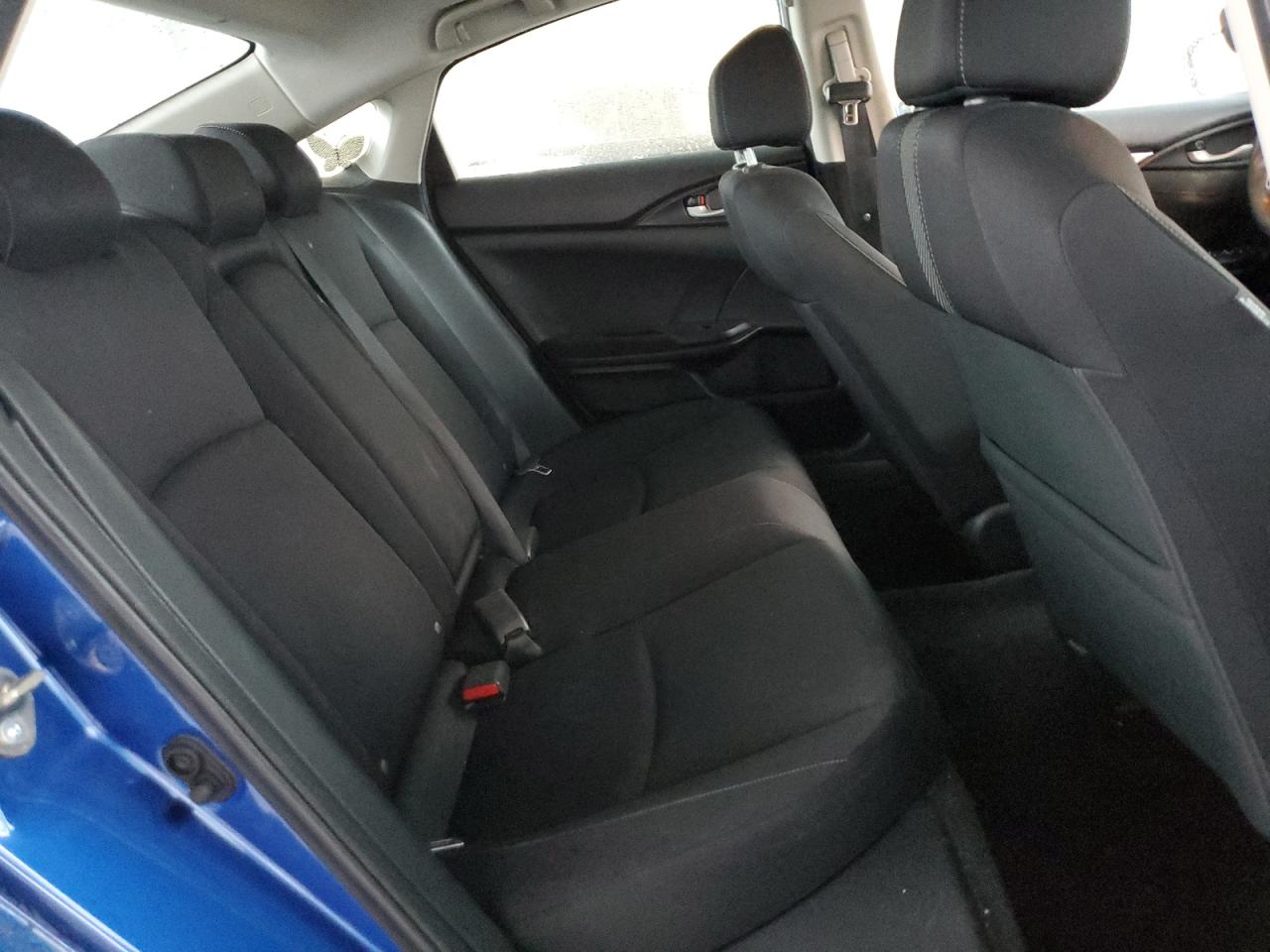 2016 Honda Civic - Image 10