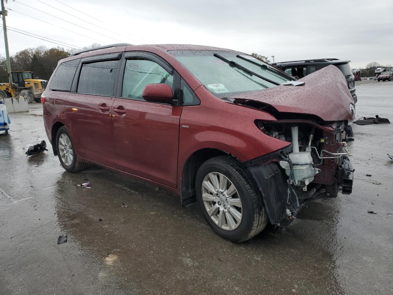 2017 Toyota Sienna - Image 4