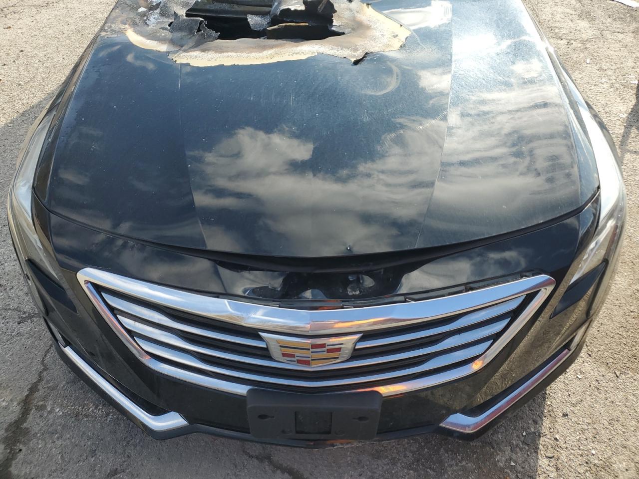 2017 Cadillac CT6 - Image 11