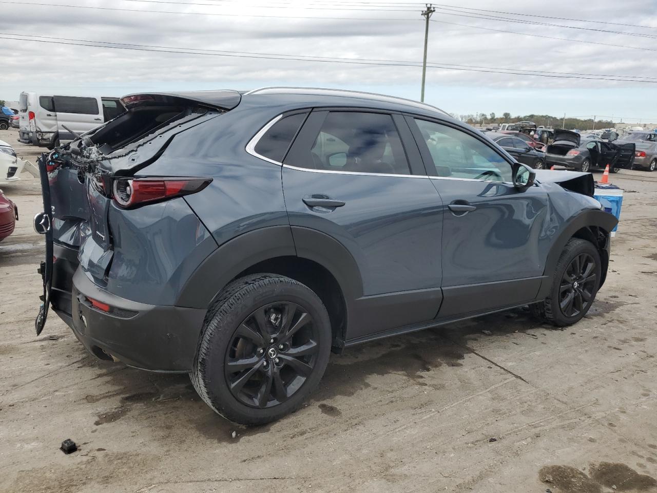 2023 Mazda CX-30 - Image 3
