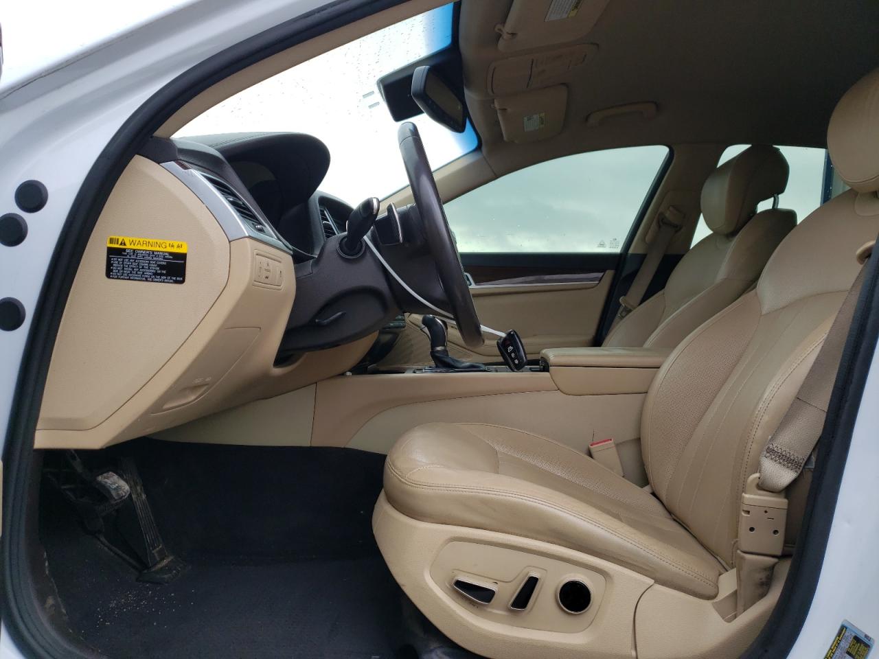 2016 Hyundai Genesis - Image 7