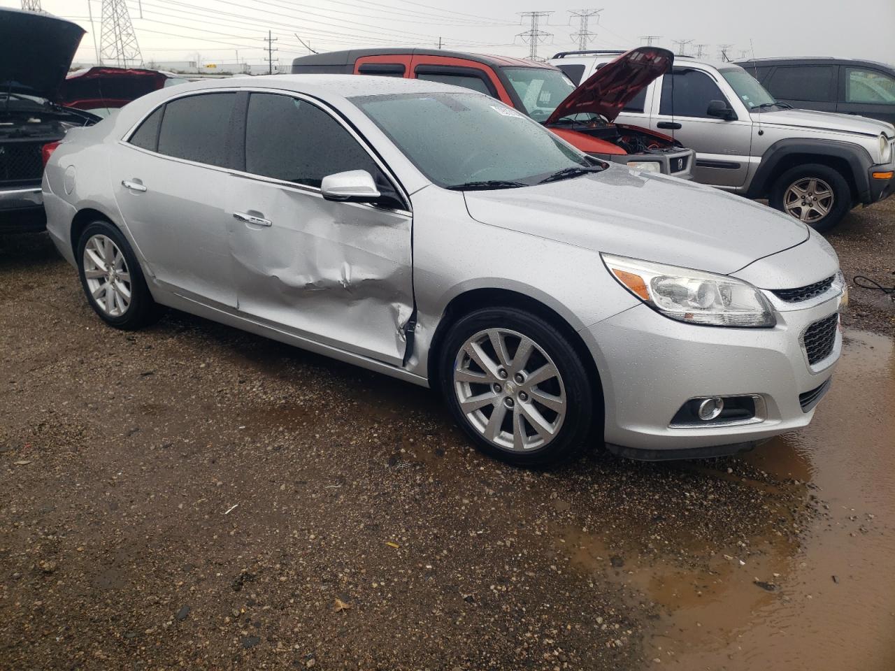 VIN 1G11E5SAXGF131512 2016 CHEVROLET MALIBU no.4