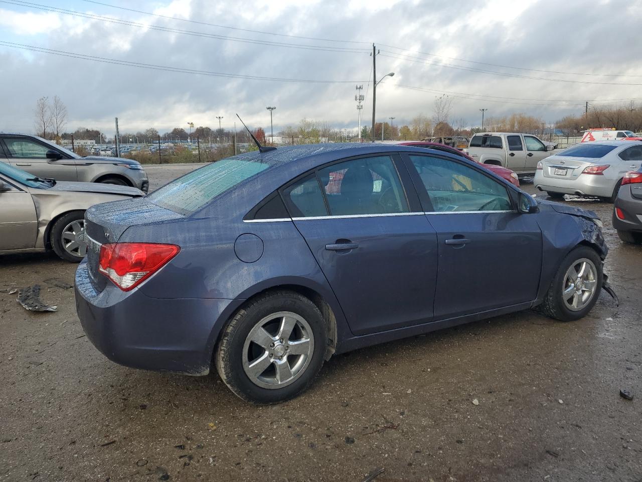 VIN 1G1PC5SB4E7259406 2014 CHEVROLET CRUZE no.3