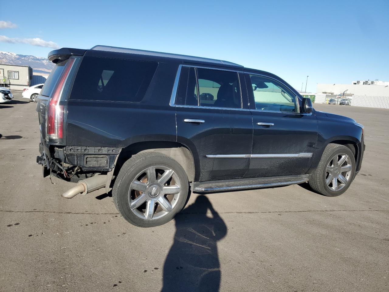2019 Cadillac Escalade - Image 3