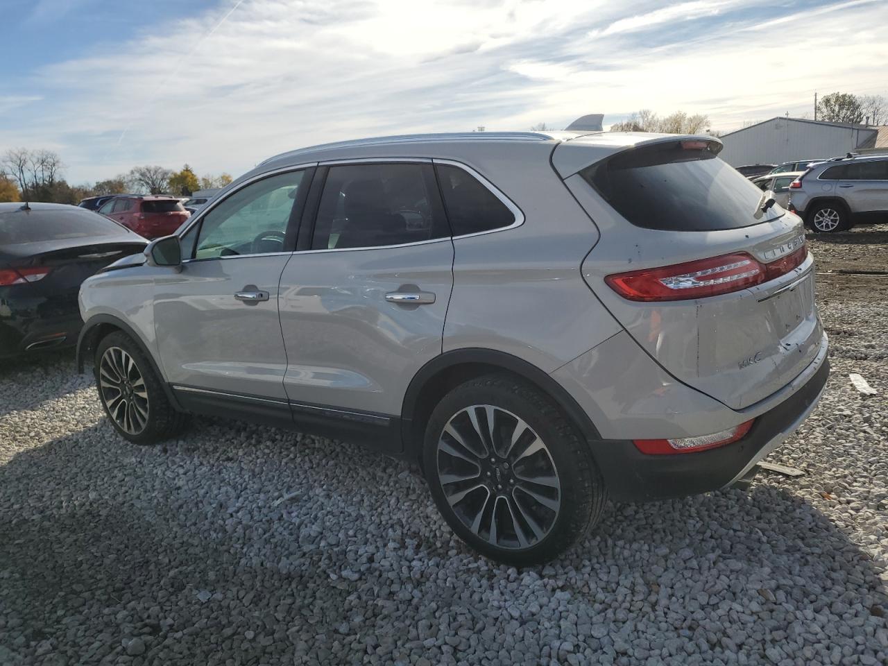 2019 Lincoln MKC - Image 2