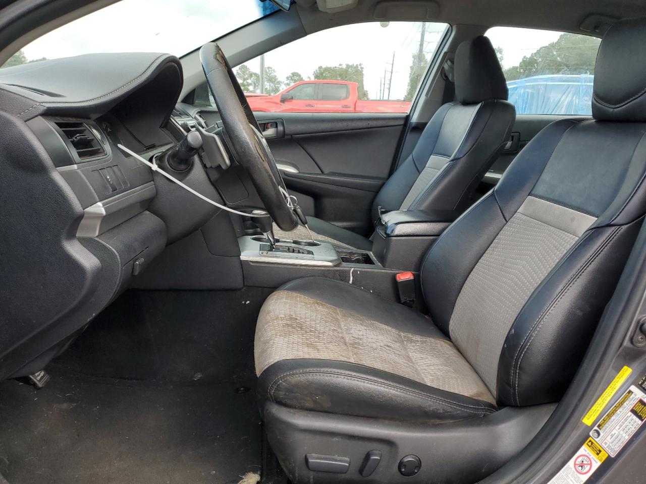 2014 Toyota Camry - Image 7