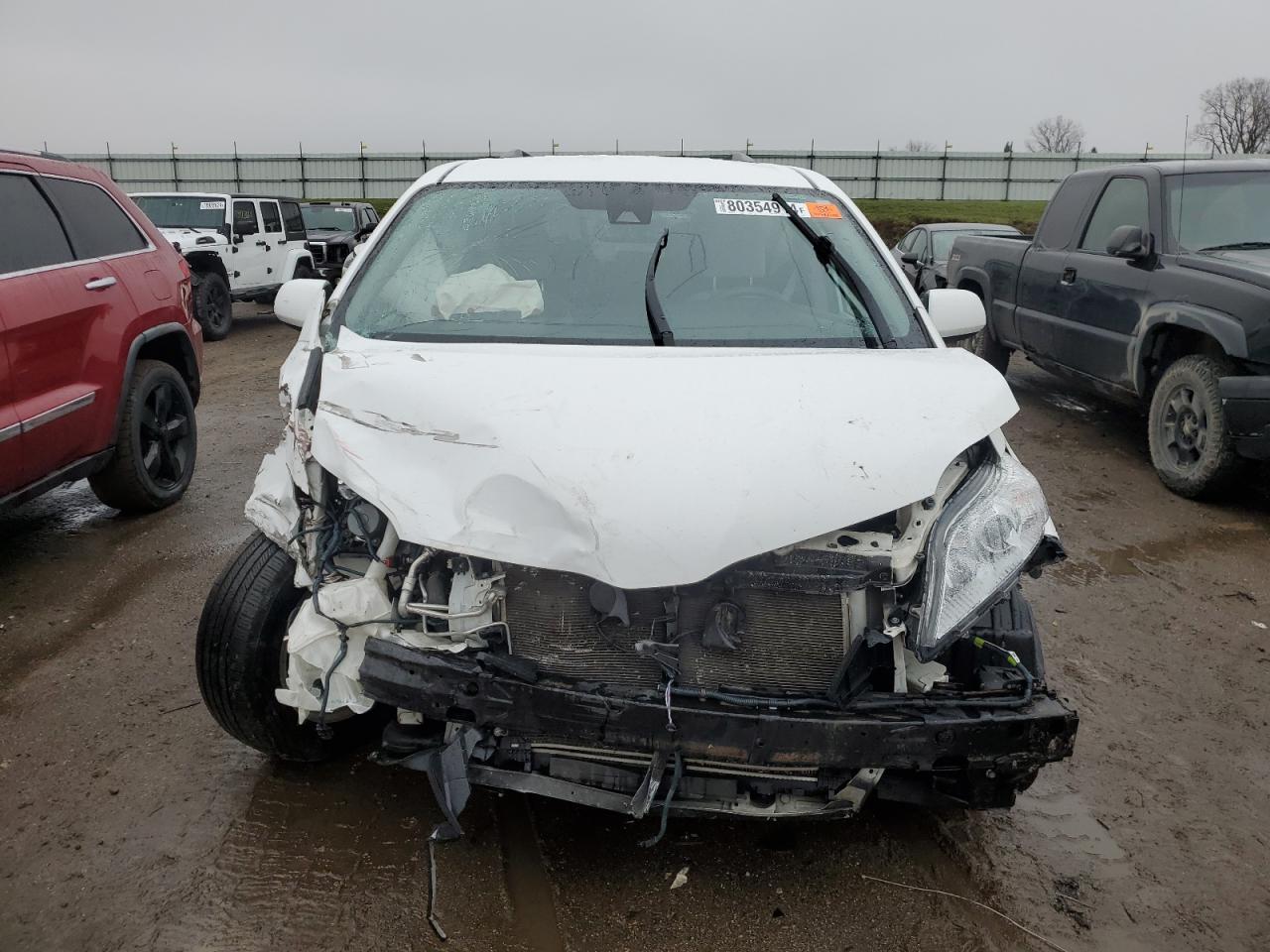 2019 Toyota Sienna - Image 5