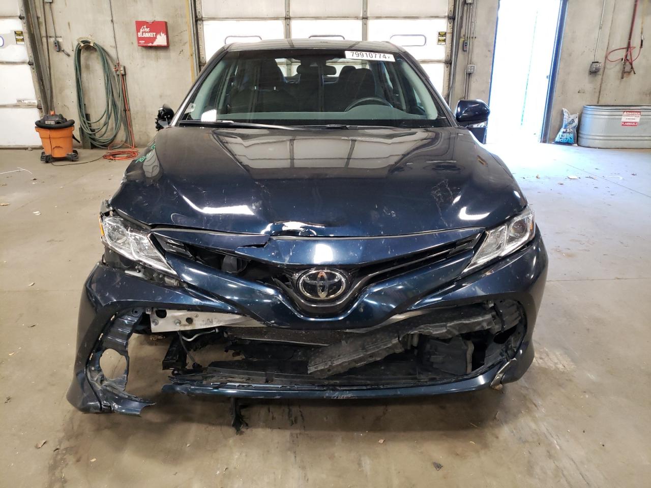 2018 Toyota Camry - Image 5