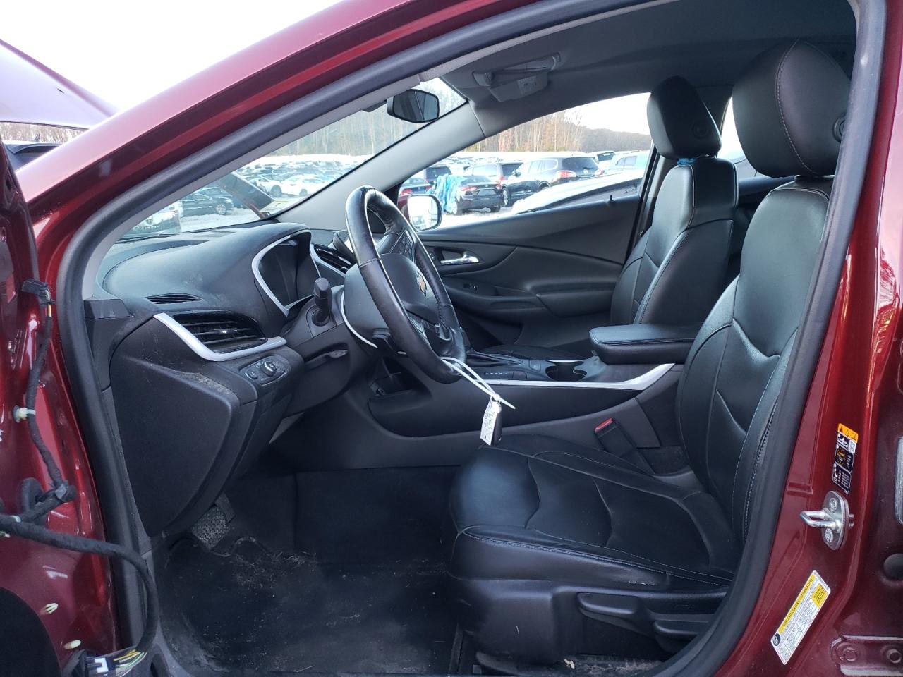 2017 Chevrolet Volt - Image 7