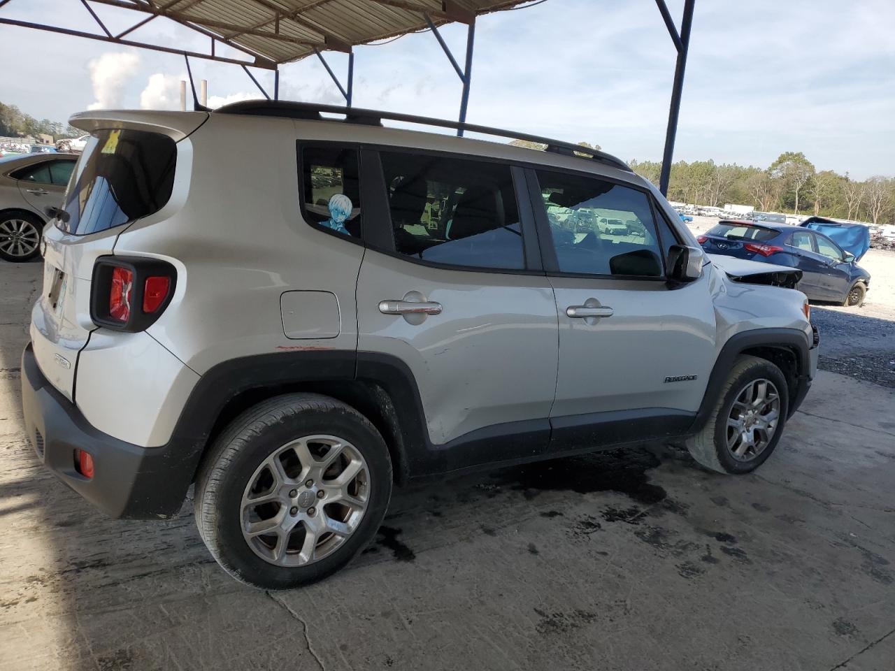 VIN ZACCJABB7JPJ63283 2018 JEEP RENEGADE no.3