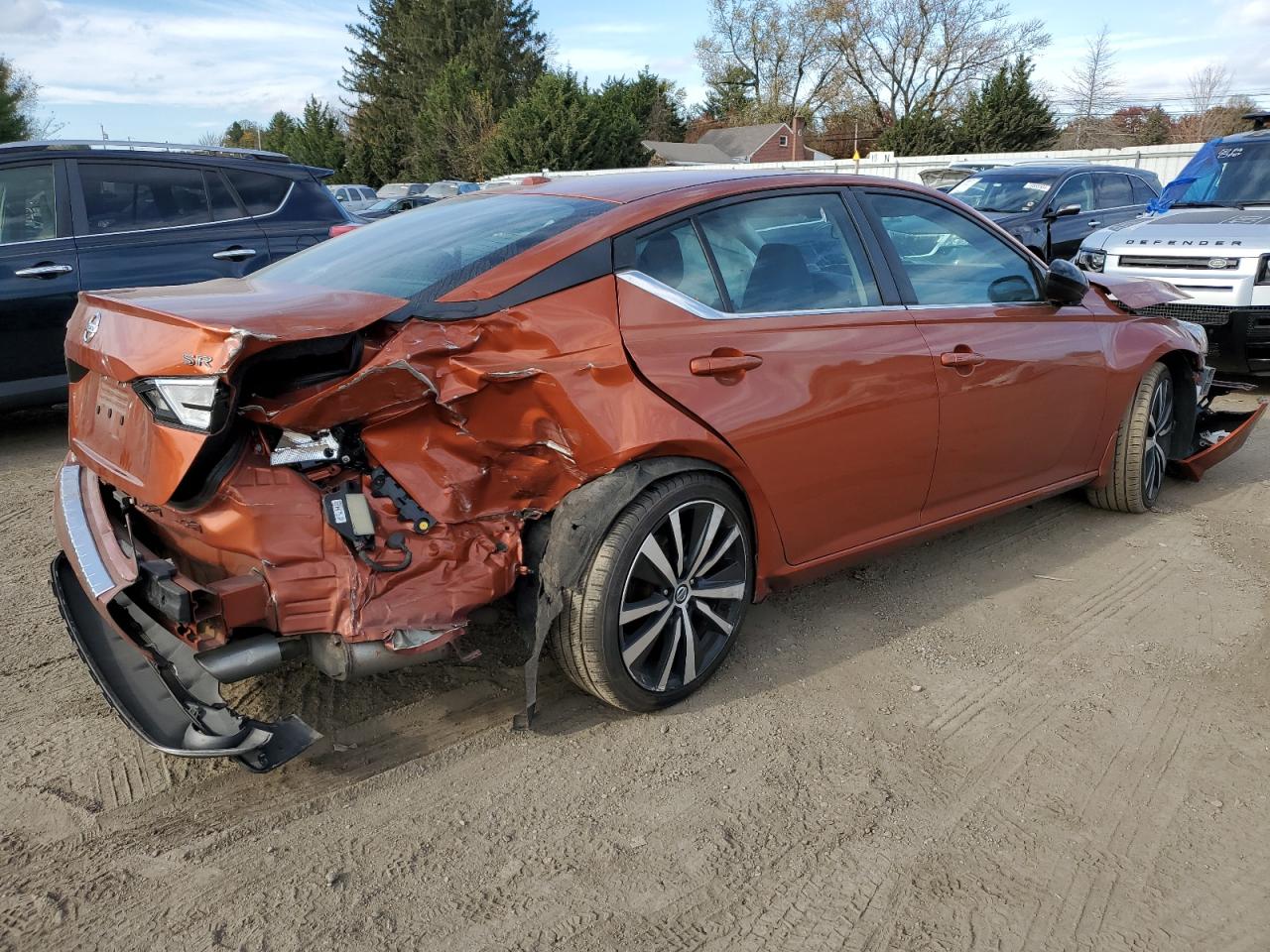 2019 Nissan Altima - Image 3