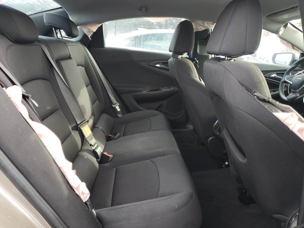 2023 Chevrolet Malibu - Image 10