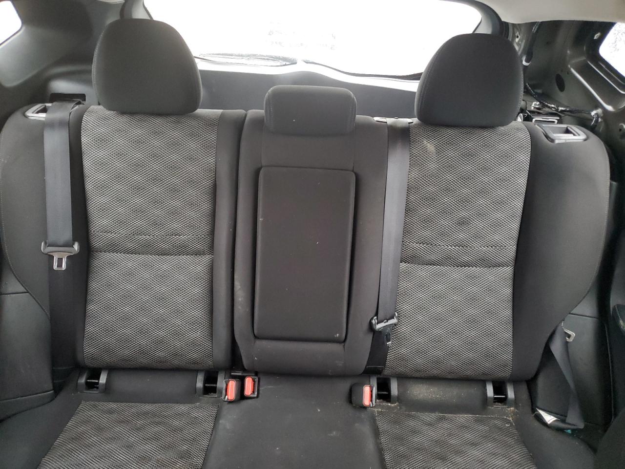 2019 Nissan Rogue - Image 10