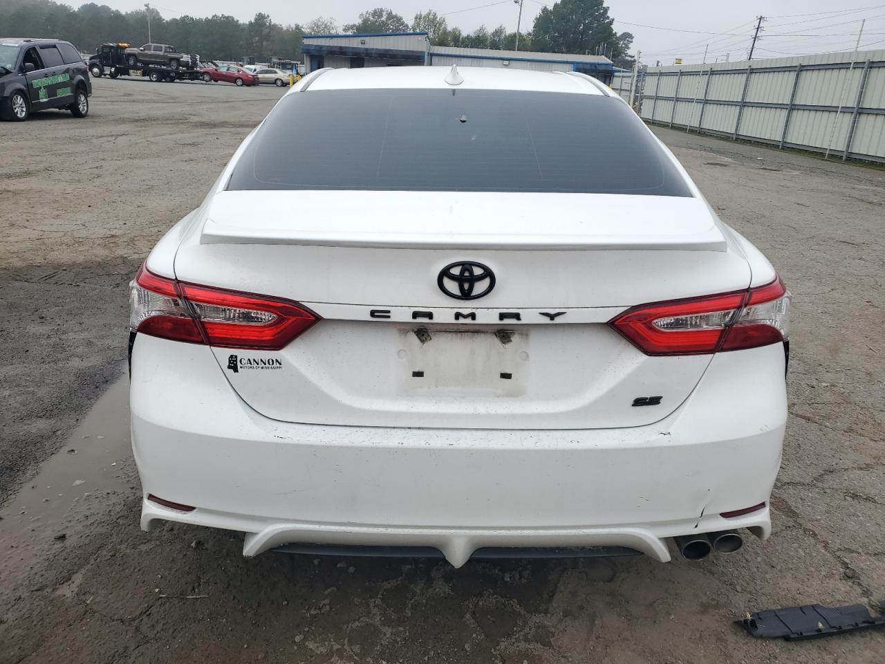 2020 Toyota Camry - Image 6