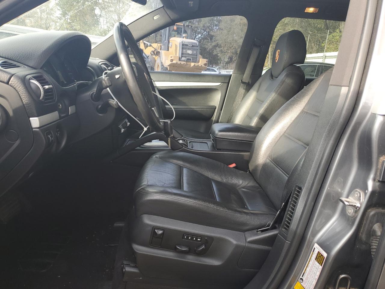 2008 Porsche Cayenne - Image 7