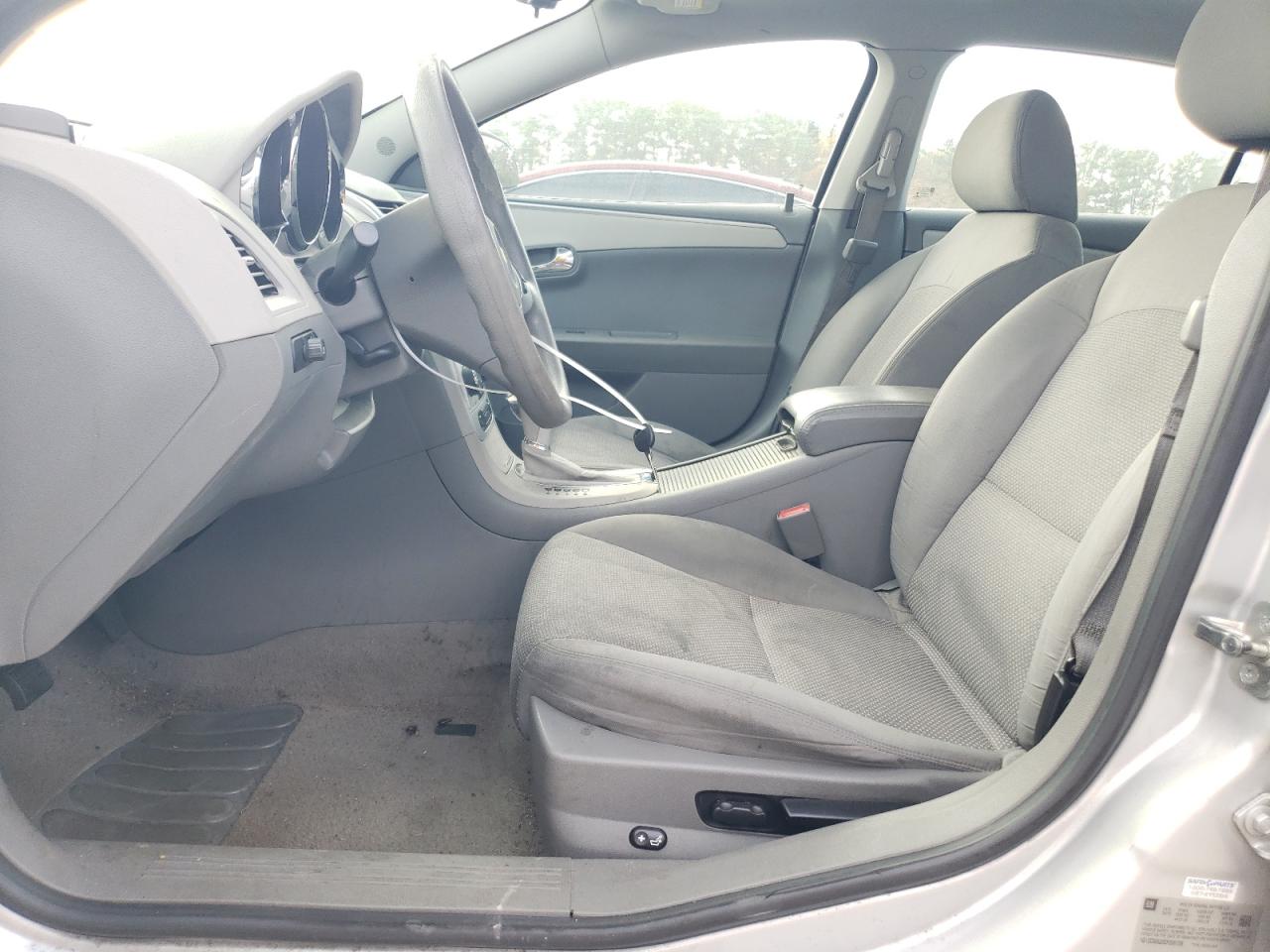 2012 Chevrolet Malibu - Image 7