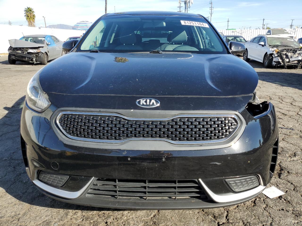 VIN KNDCB3LC2H5050864 2017 KIA NIRO no.5