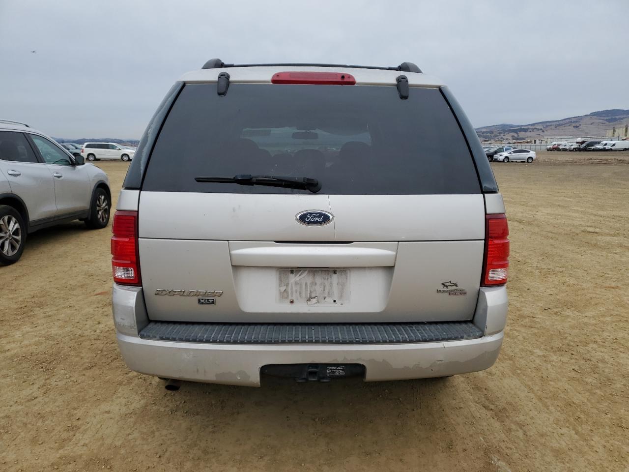 2005 Ford Explorer Xlt VIN: 1FMZU73E25ZA55916 Lot: 81709214