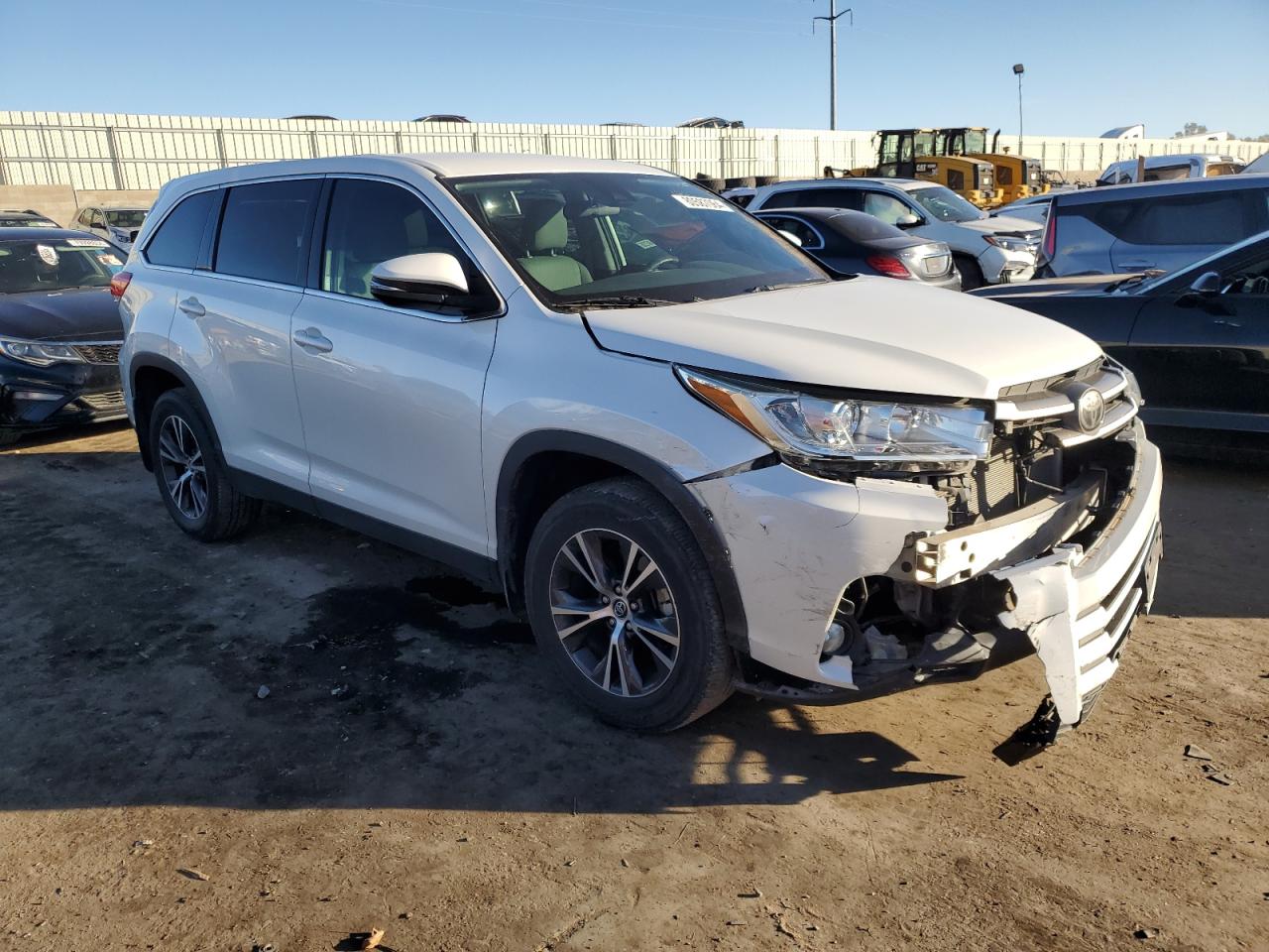 2019 Toyota Highlander - Image 4