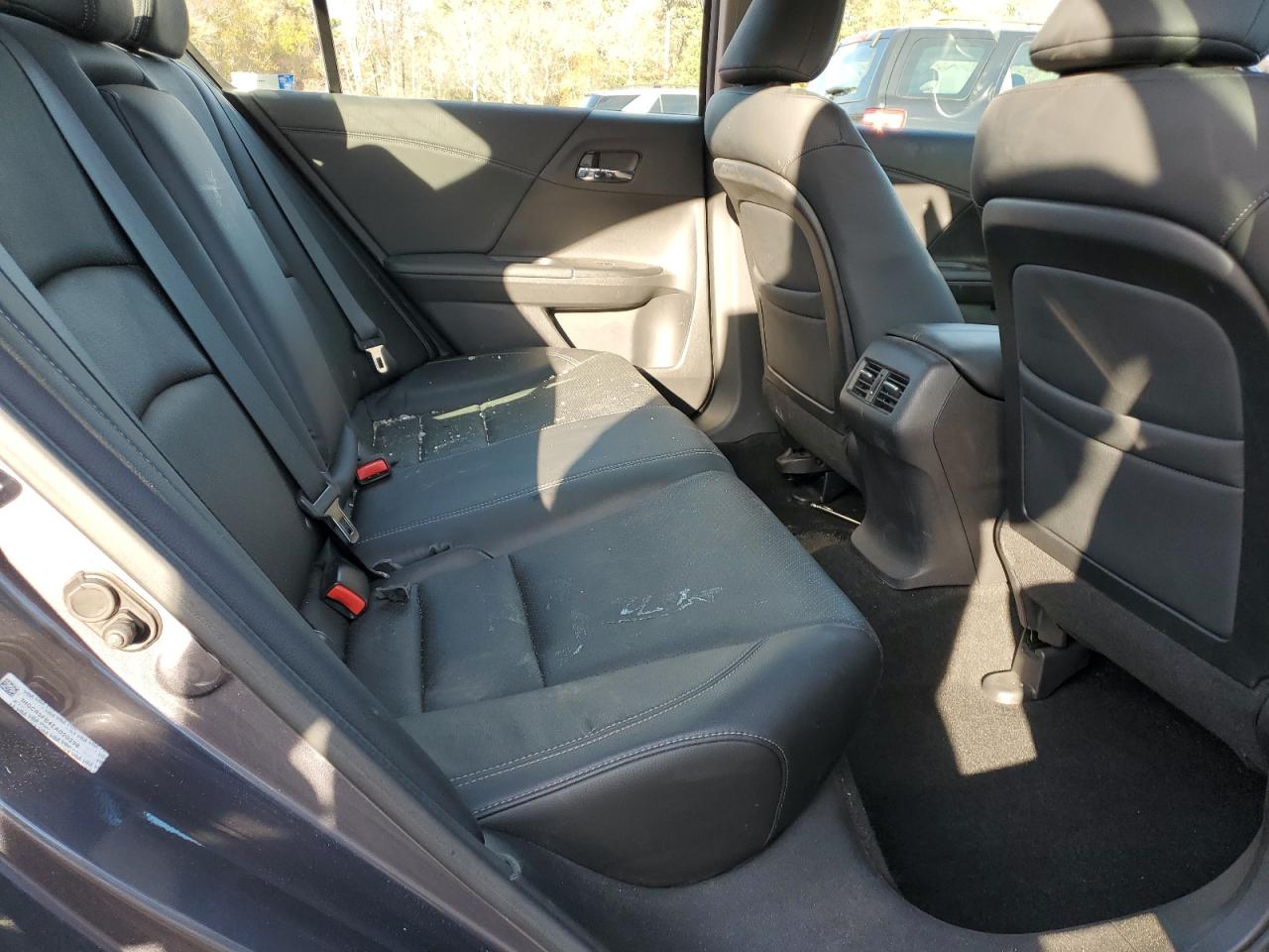 2014 Honda Accord - Image 11