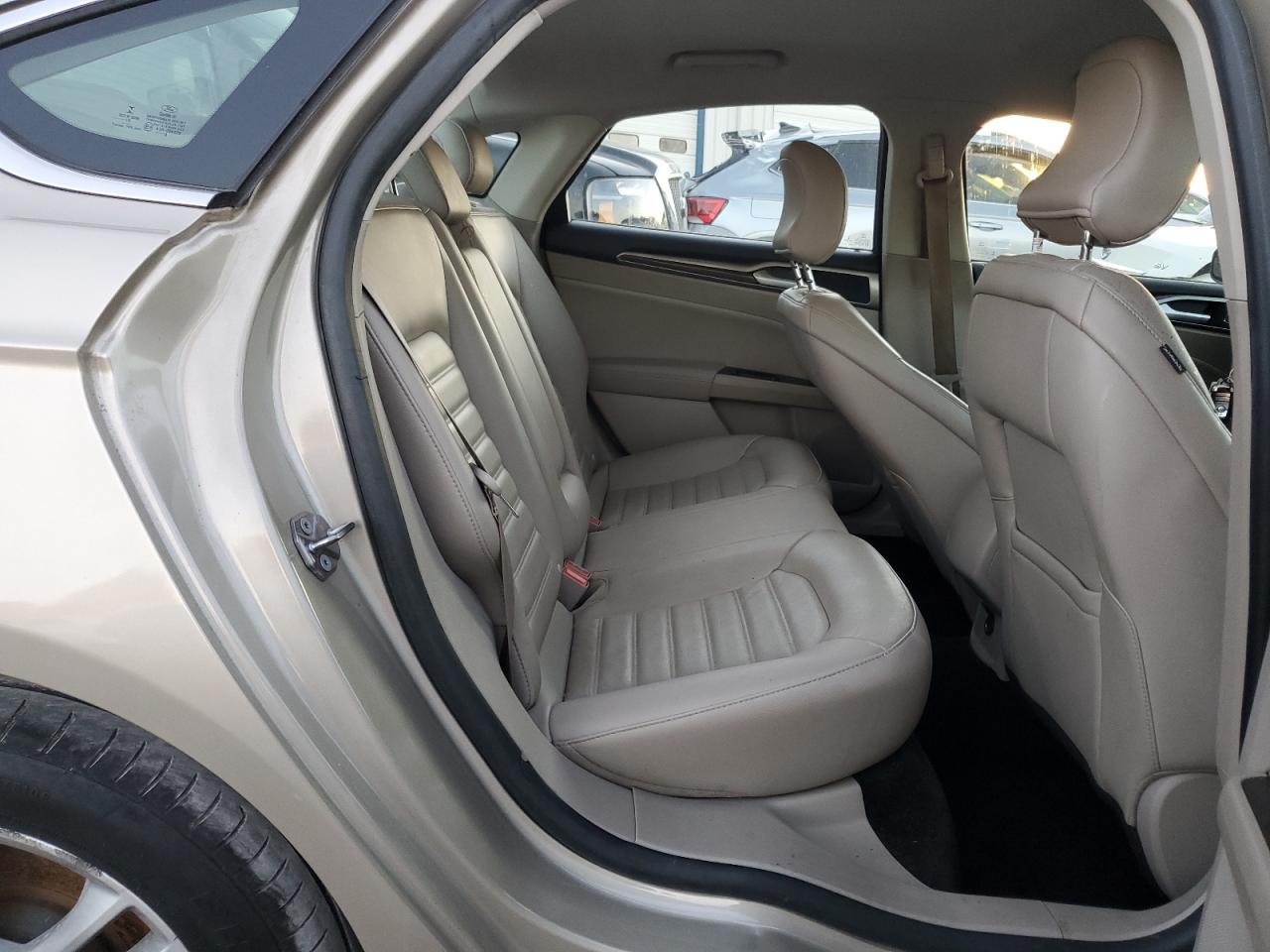 2018 Ford Fusion - Image 10