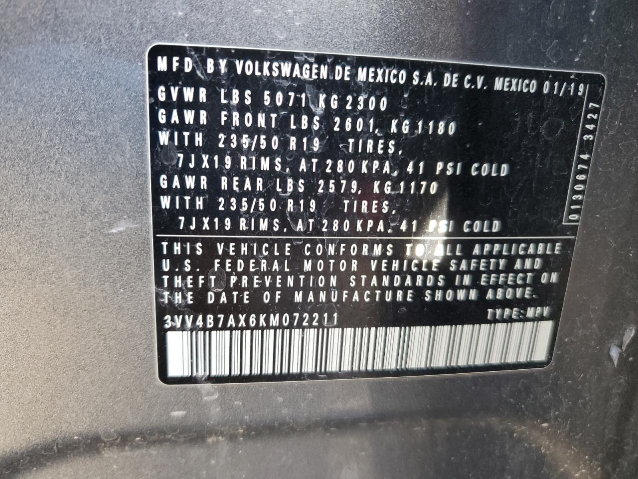 2019 Volkswagen Tiguan - Image 13