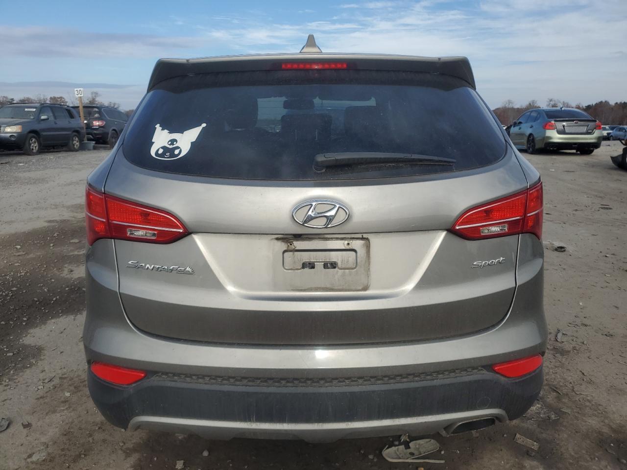 2013 Hyundai Santa Fe - Image 6