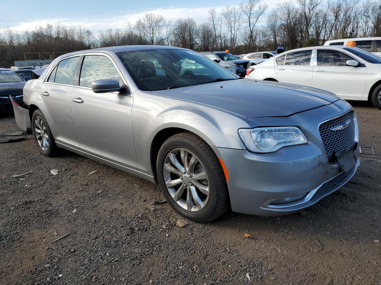 VIN 2C3CCARG0GH176499 2016 CHRYSLER 300 no.4