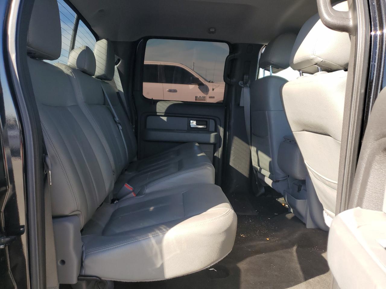 2013 Ford F-150 - Image 10