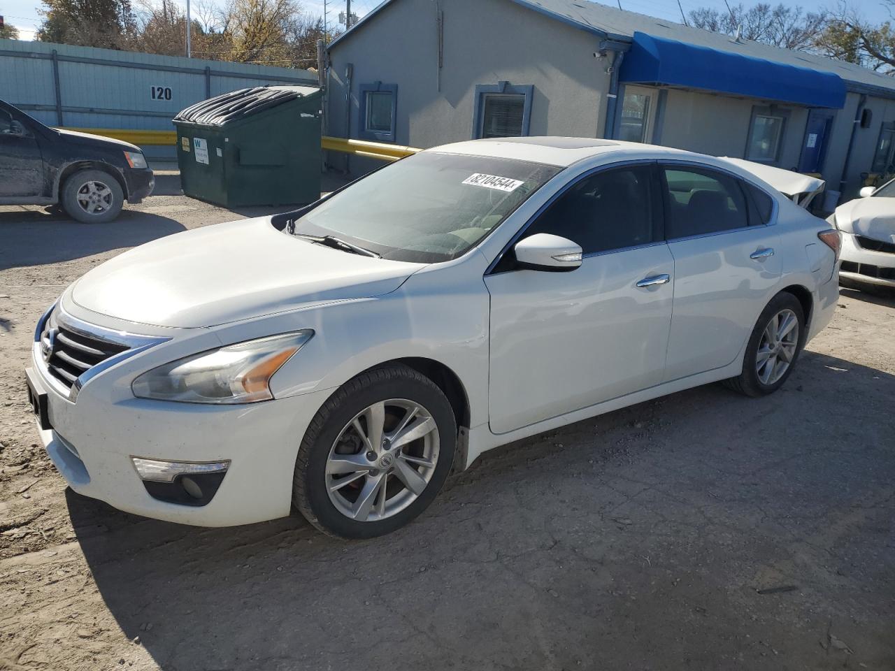 2015 Nissan Altima - Image 1