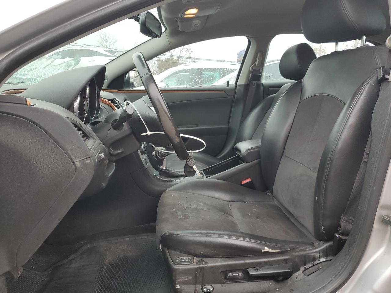 2012 Chevrolet Malibu - Image 7