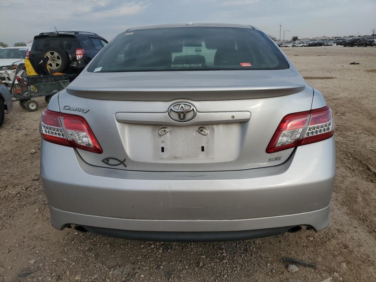 2011 Toyota Camry - Image 6