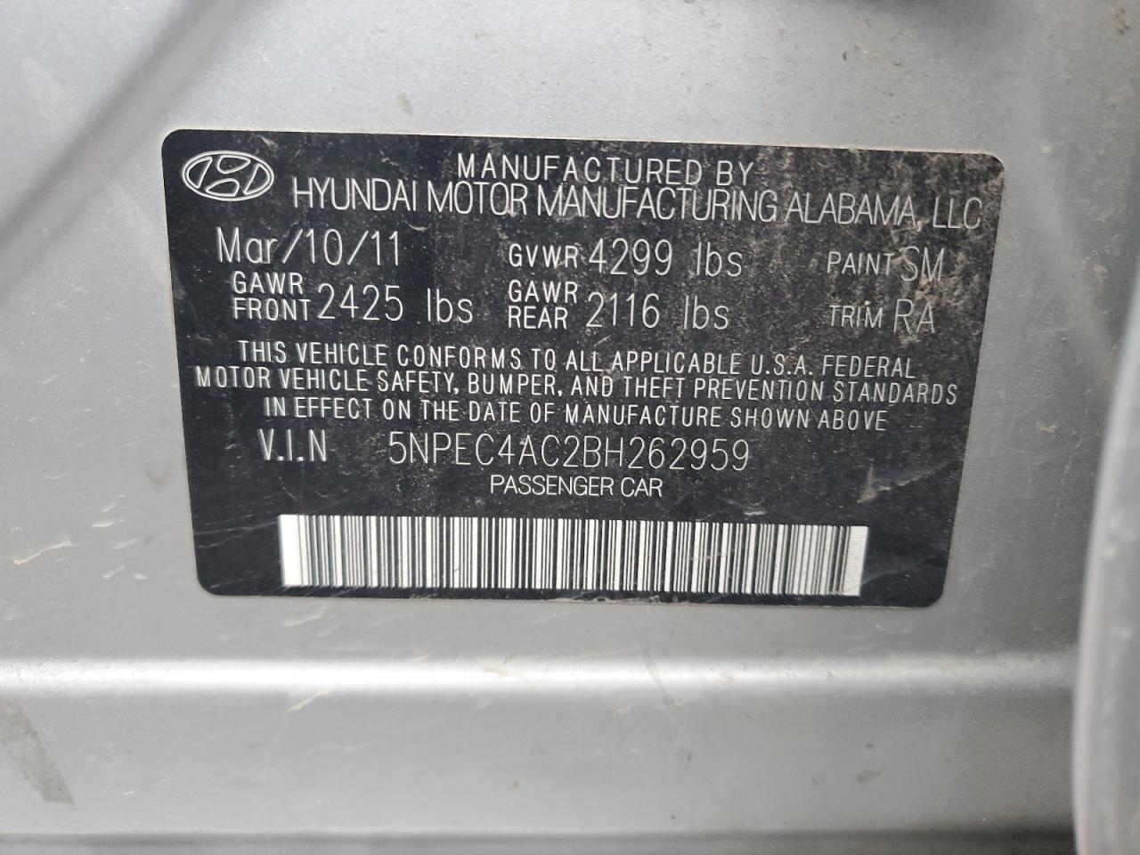 2011 Hyundai Sonata - Image 12