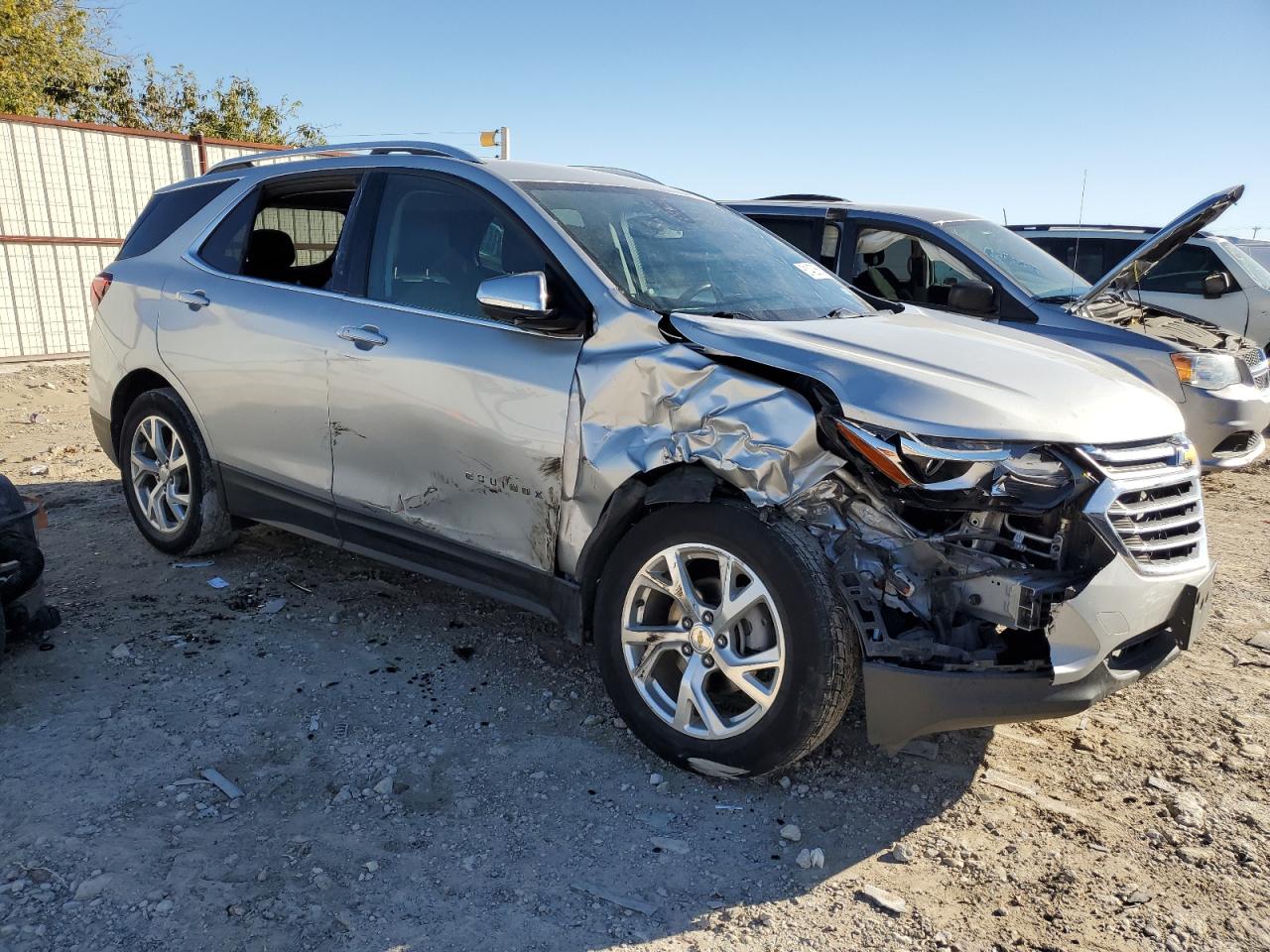 2020 Chevrolet Equinox - Image 4