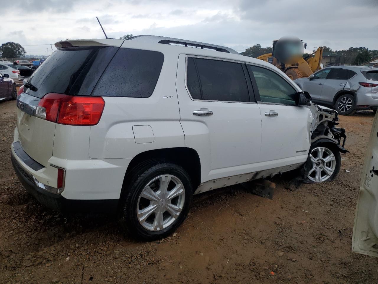 2016 GMC Terrain - Image 3
