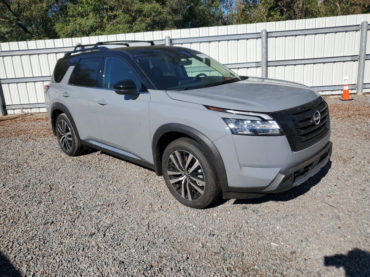 2024 Nissan Pathfinder - Image 4
