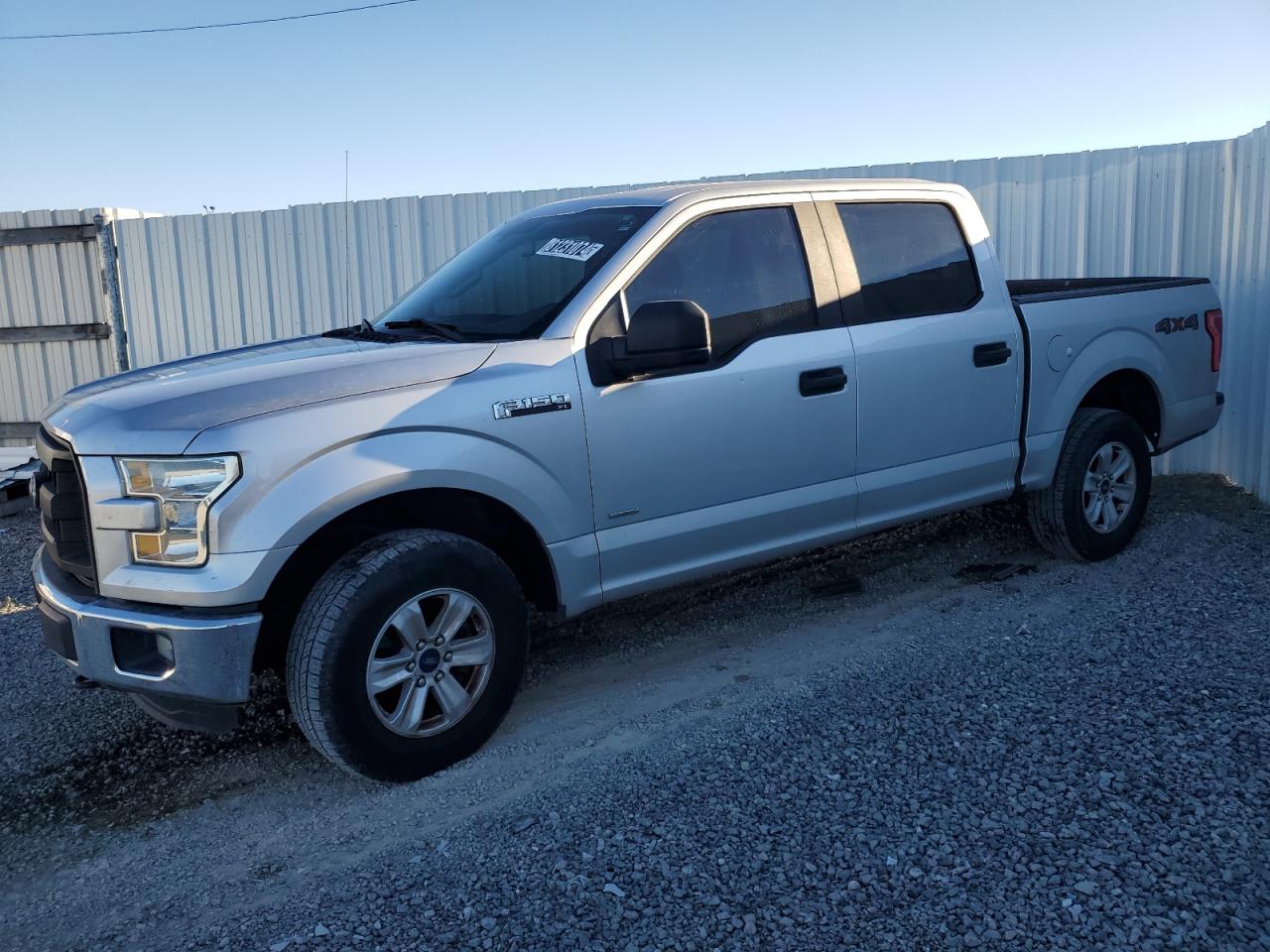 VIN 1FTEW1EP3GKF08008 2016 FORD F-150 no.1