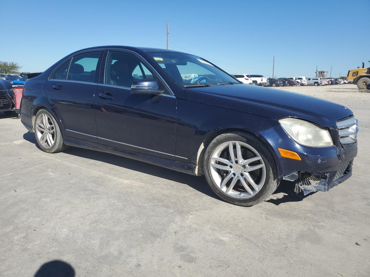 VIN WDDGF8AB6DR253892 2013 MERCEDES-BENZ C-CLASS no.4