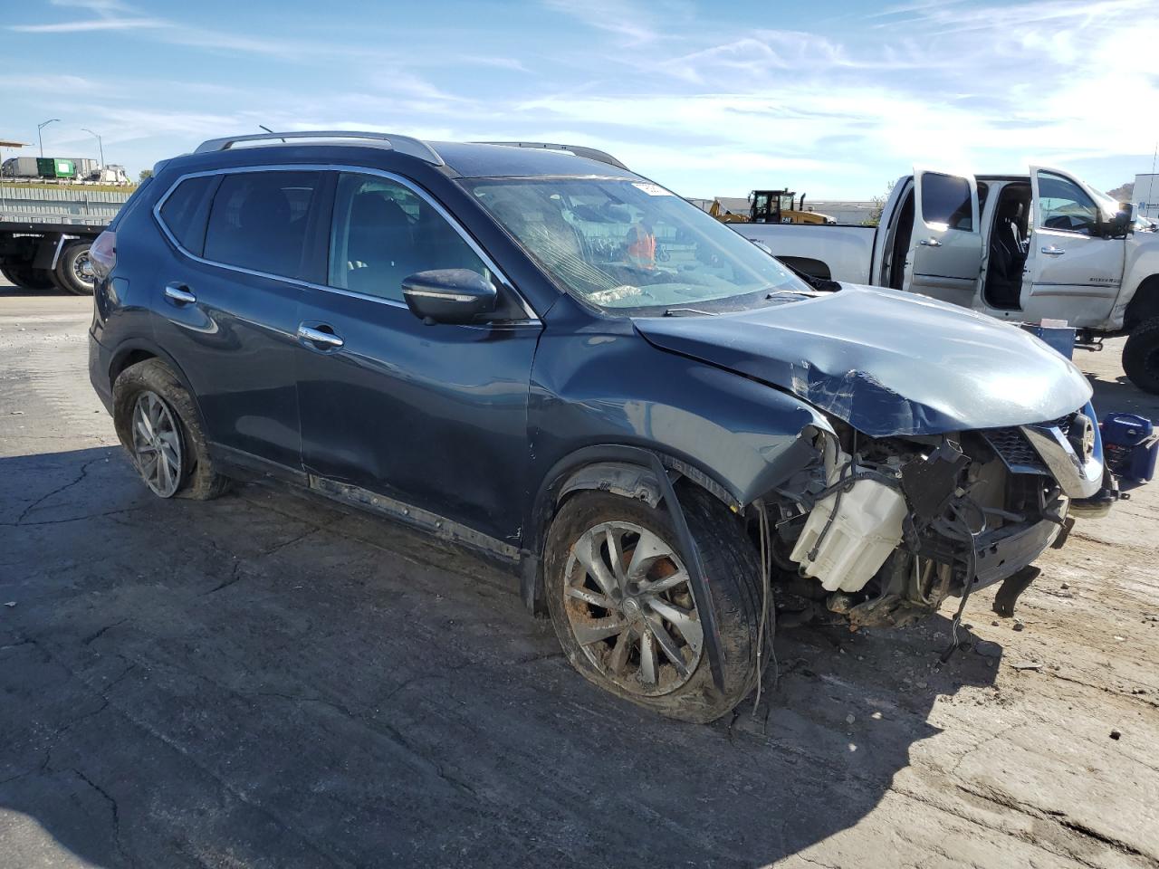 2014 Nissan Rogue - Image 4