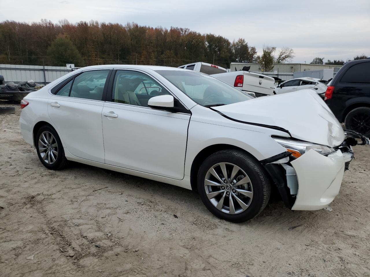 2016 Toyota Camry - Image 4