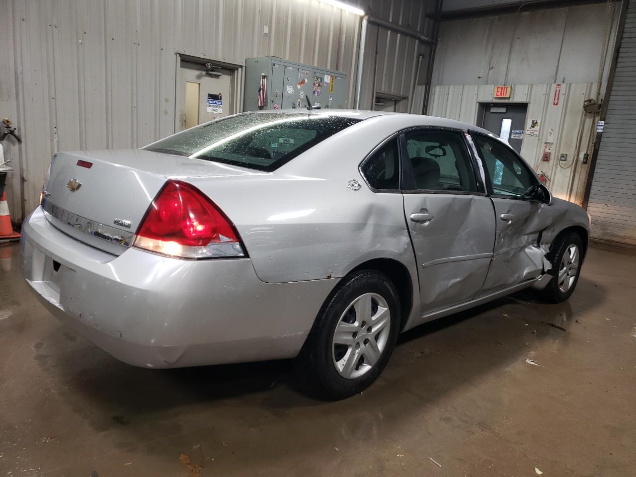 2007 Chevrolet Impala - Image 3