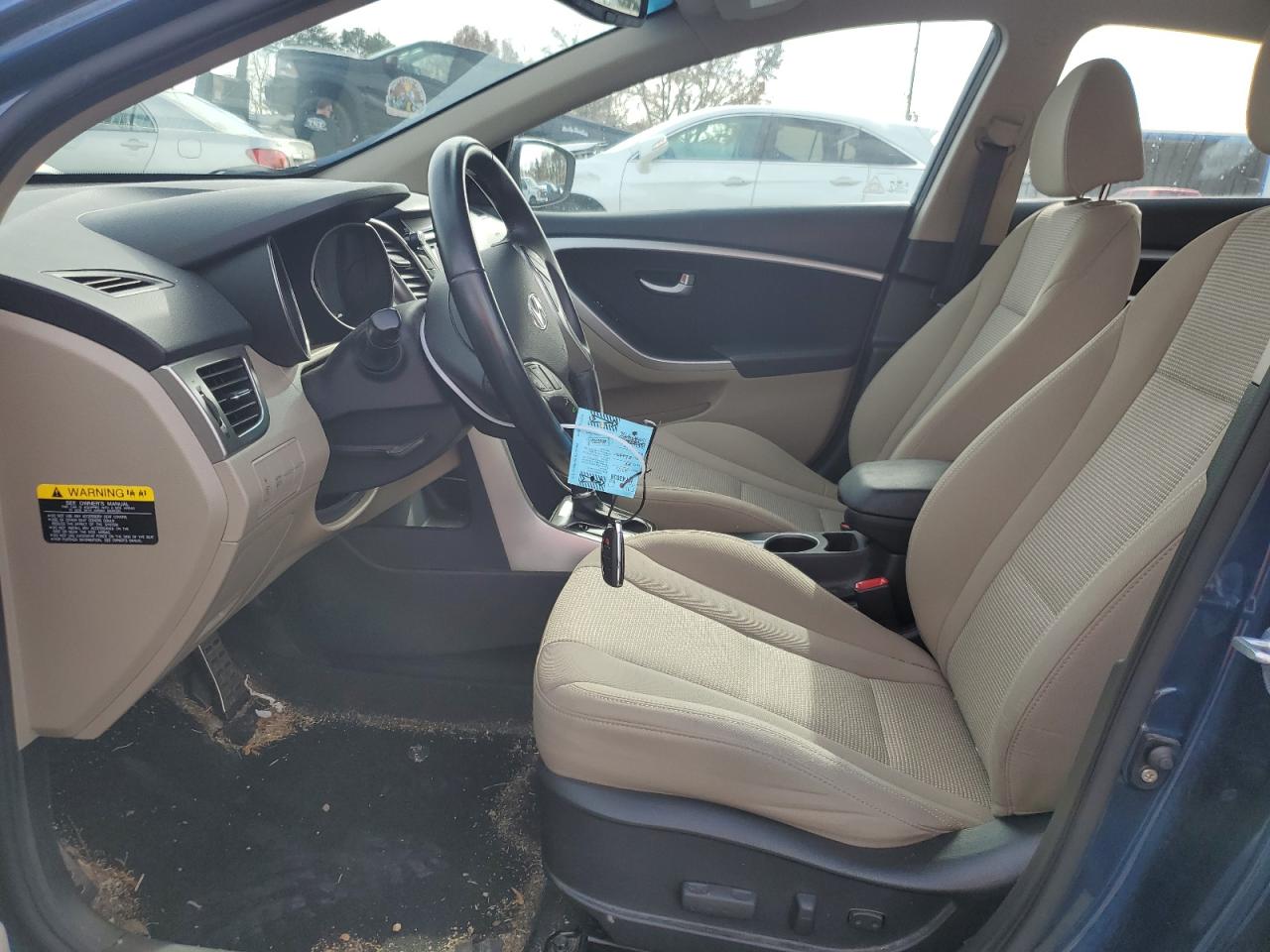 2016 Hyundai Elantra - Image 7