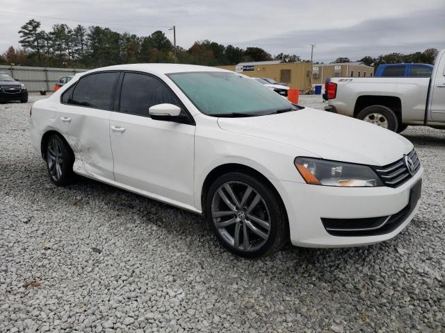  VOLKSWAGEN PASSAT 2014 Biały