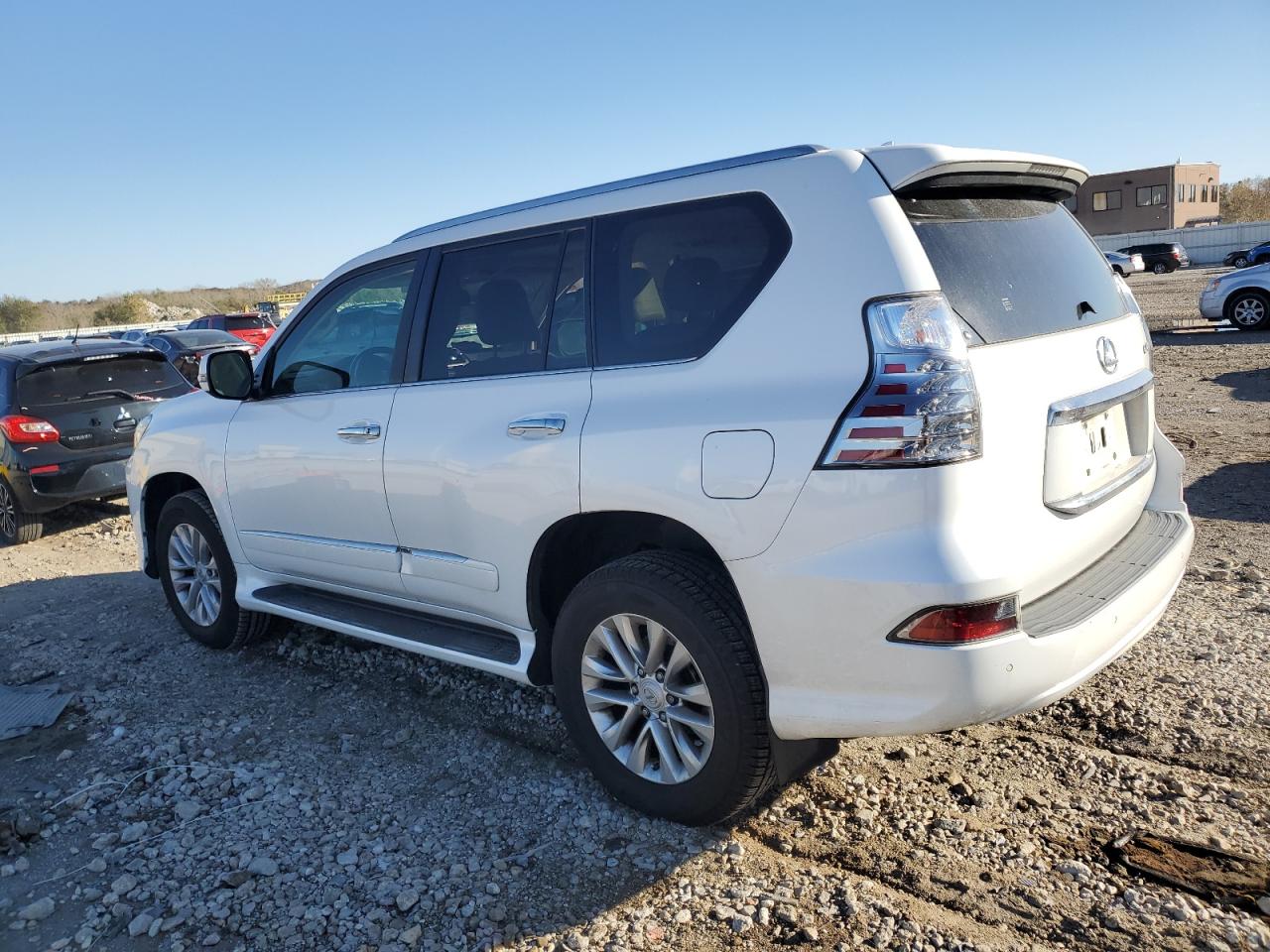 2015 Lexus GX - Image 2