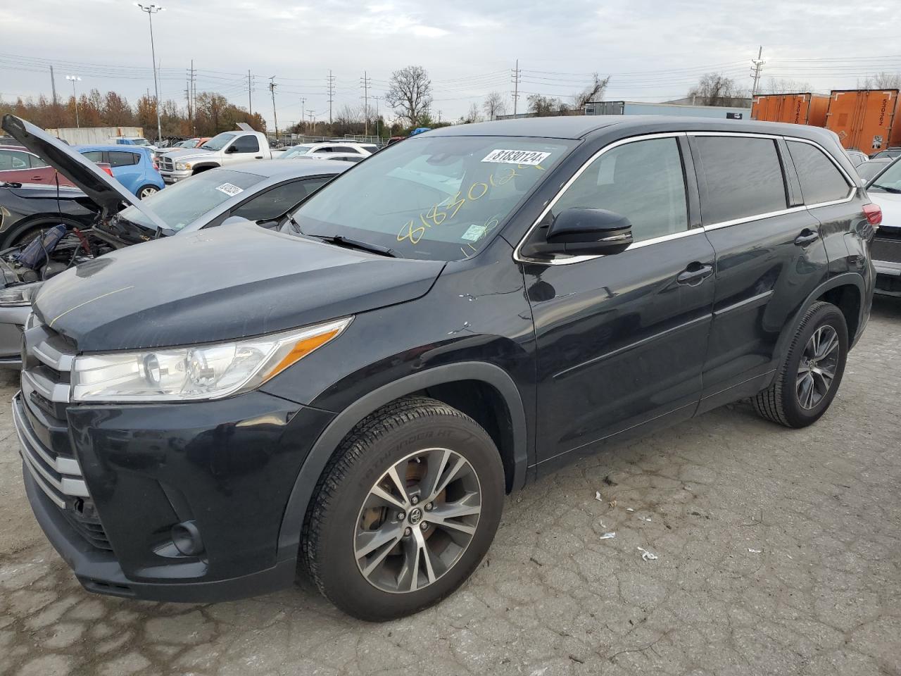 5TDZARFH2JS037720 2018 TOYOTA HIGHLANDER - Image 1