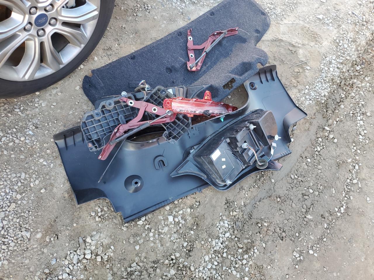 2014 Ford Mustang - Image 14